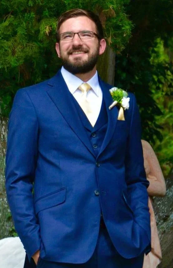 3-piece suit image 2 Bespoke made-to-measure suit.